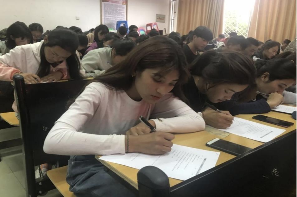 图示, 示意图
中度可信度描述已自动生成:ver1
